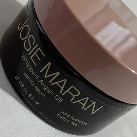 Josie Maran Vanilla Bean 4 Fl OZ Whipped Argan Oil Ultra-Hydrating Body Butter - Picture 6 of 6